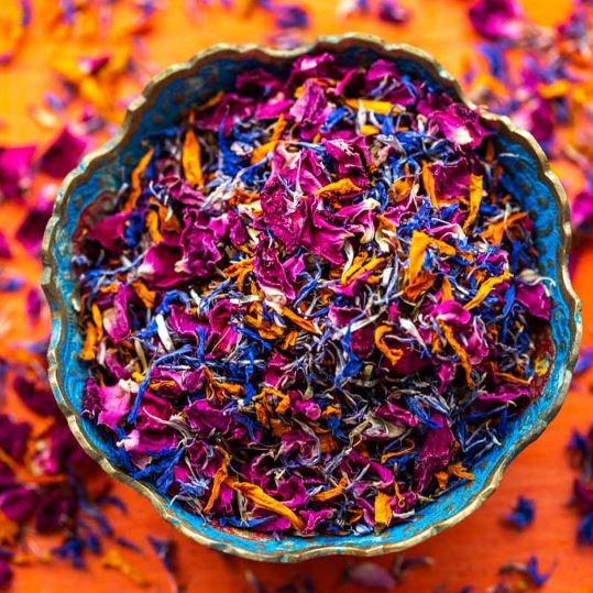 Edible Flower Petals ‘Moroccan Flame’ Mix – Orange Marigold, Red Rose and Blue Cornflower – Food Grade – Culinary